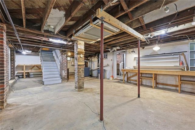 804 Davis Street, Burlington, NC 27215