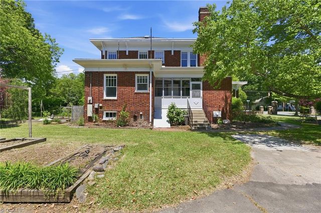 804 Davis Street, Burlington, NC 27215