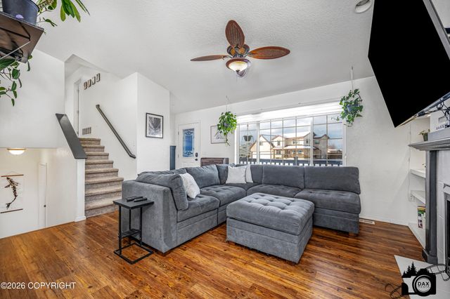 14014 E Jersey Loop, Palmer, AK 99645