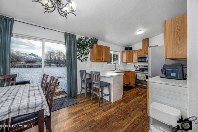 14014 E Jersey Loop, Palmer, AK 99645