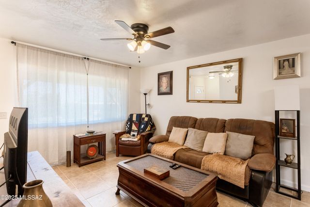 4964 E Raffaele Avenue, Sierra Vista, AZ 85635