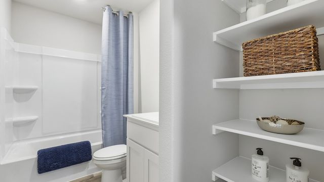 1749 LEEVON Lane, Fort Worth, TX 76140