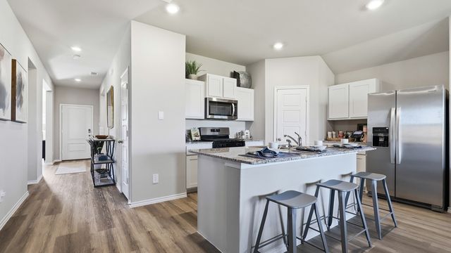 1749 LEEVON Lane, Fort Worth, TX 76140