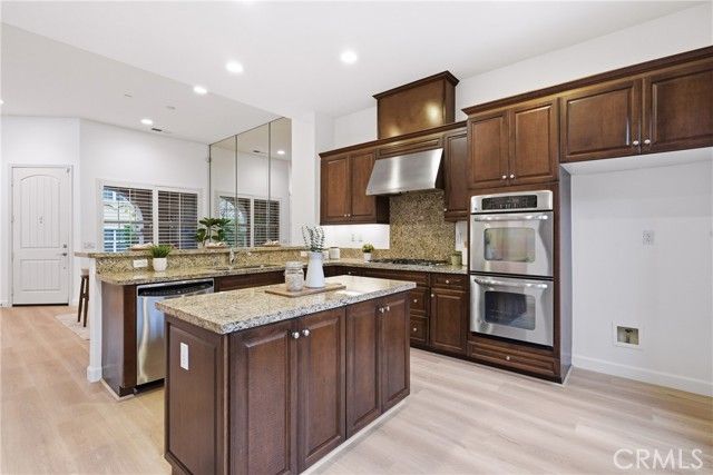 23 Herringbone, Irvine, CA 92620