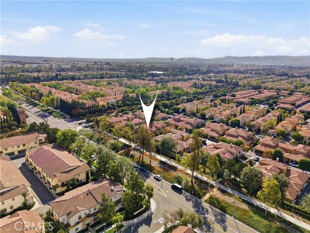 23 Herringbone, Irvine, CA 92620