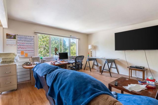 1110 Allerton Street, Redwood City, CA 94063