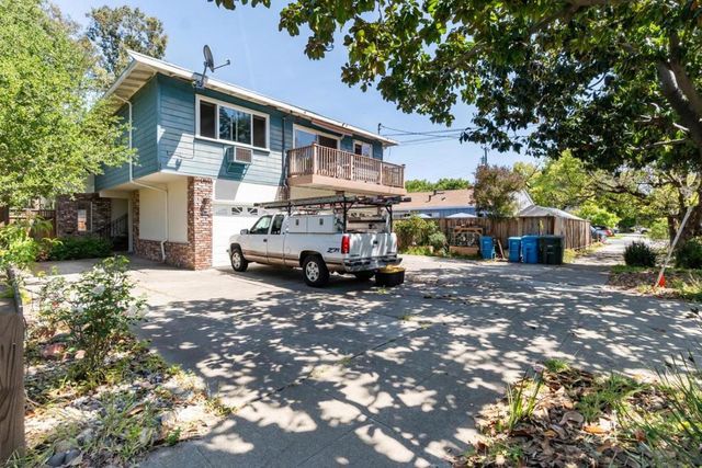 1110 Allerton Street, Redwood City, CA 94063