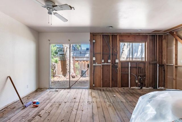 1110 Allerton Street, Redwood City, CA 94063