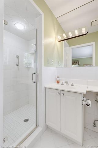 932 S Reading Road, Bloomfield Hills, MI 48304