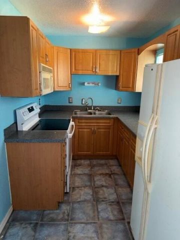 2443 2nd Place SW, Vero Beach, FL 32962