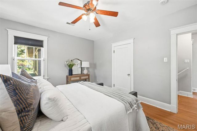 444 Melville Avenue, University City, MO 63130