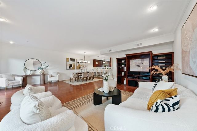 912 Arcadia 6, Arcadia, CA 91007