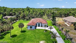 563 15th ST NW, Naples, FL 34120