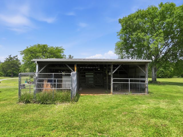 5040 Sharpsville Rd, Murfreesboro, TN 37130