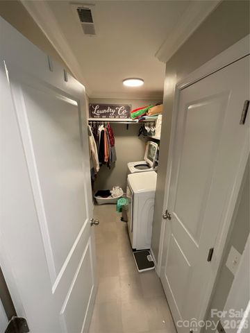 7422 Larwill Lane, Charlotte, NC 28216