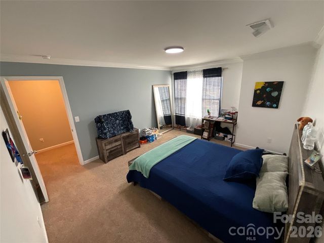 7422 Larwill Lane, Charlotte, NC 28216