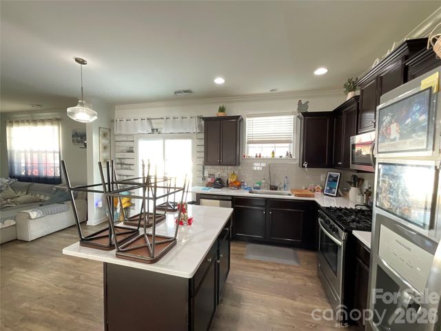 7422 Larwill Lane, Charlotte, NC 28216