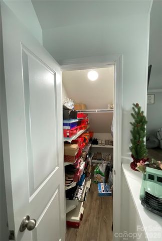 7422 Larwill Lane, Charlotte, NC 28216