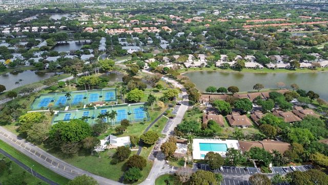 8324 Summerbreeze Lane, Boca Raton, FL 33496