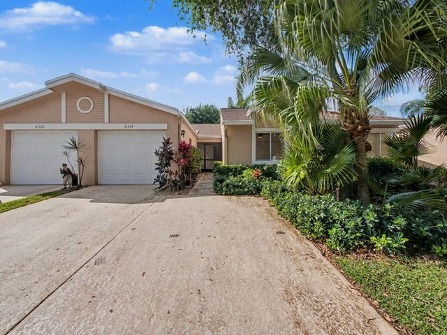 8324 Summerbreeze Lane, Boca Raton, FL 33496