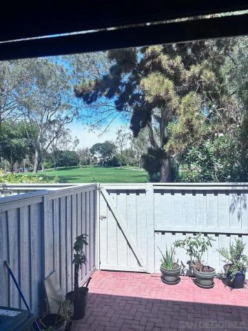 8273 Via Mallorca, La Jolla, CA 92037