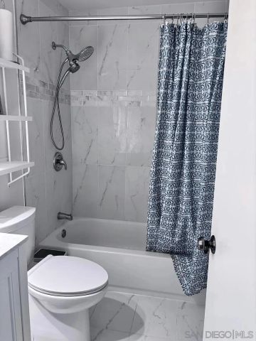 8273 Via Mallorca, La Jolla, CA 92037
