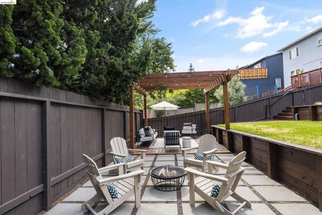 799 Santa Ray Ave, Oakland, CA 94610