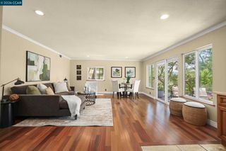 205 Summit Rd, Walnut Creek, CA 94598