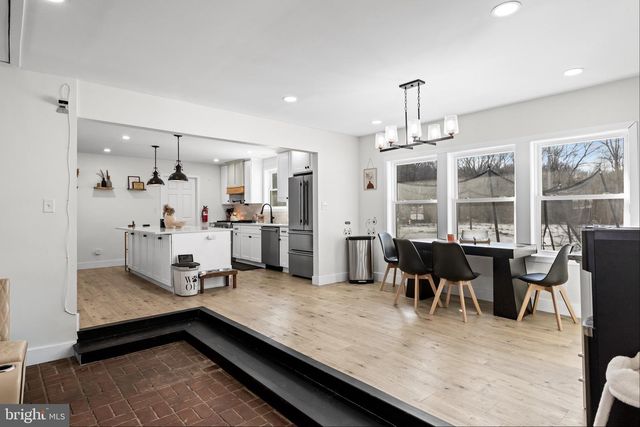 235 E PITTSFIELD ST, Pennsville, NJ 08070