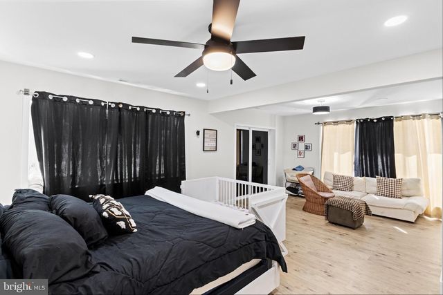 235 E PITTSFIELD ST, Pennsville, NJ 08070