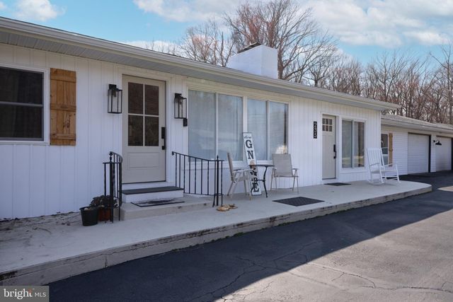 235 E PITTSFIELD ST, Pennsville, NJ 08070