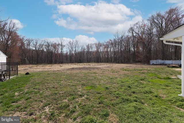 235 E PITTSFIELD ST, Pennsville, NJ 08070