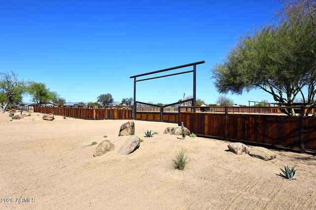 27435 N 42ND Street, Cave Creek, AZ 85331