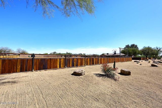 27435 N 42ND Street, Cave Creek, AZ 85331