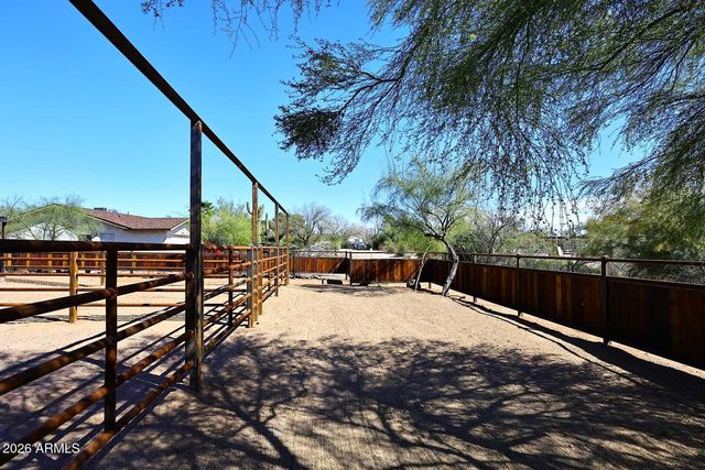 27435 N 42ND Street, Cave Creek, AZ 85331