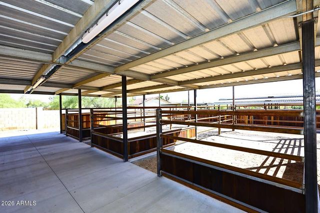 27435 N 42ND Street, Cave Creek, AZ 85331