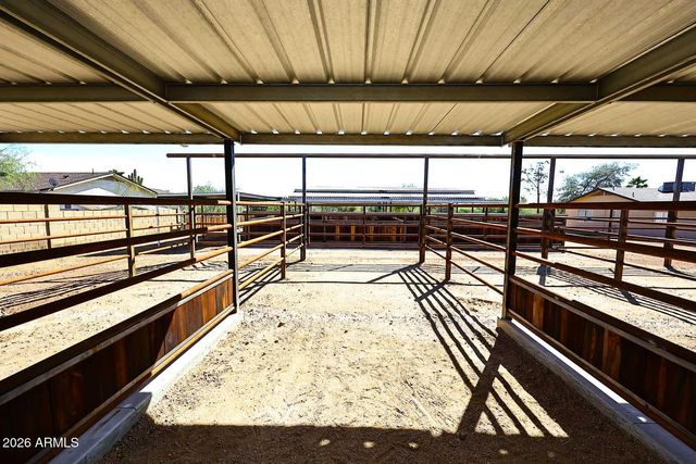 27435 N 42ND Street, Cave Creek, AZ 85331