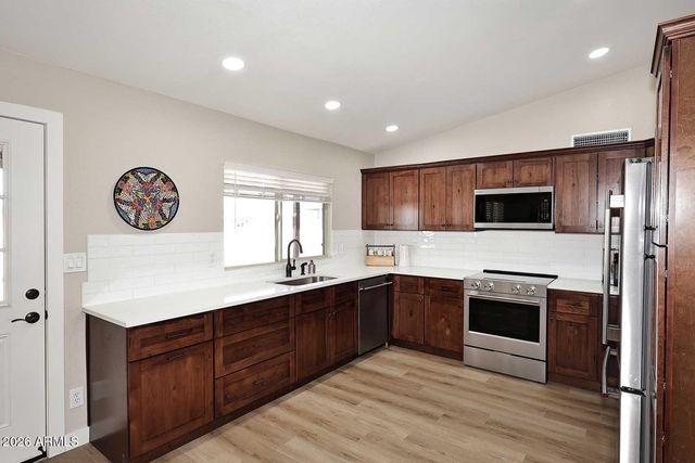 27435 N 42ND Street, Cave Creek, AZ 85331