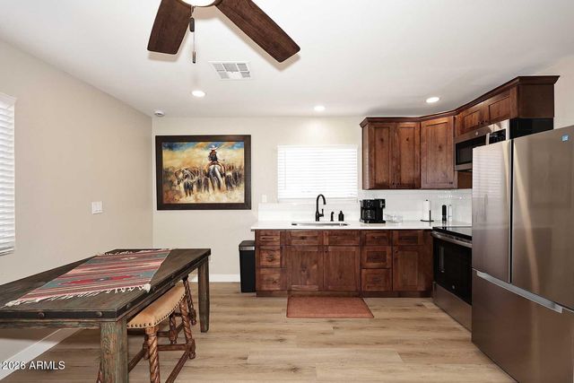 27435 N 42ND Street, Cave Creek, AZ 85331