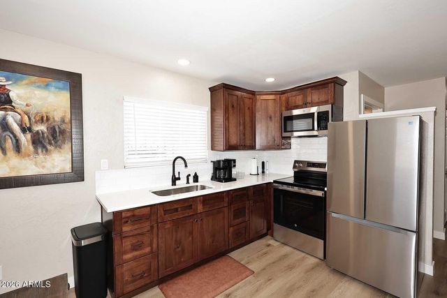 27435 N 42ND Street, Cave Creek, AZ 85331