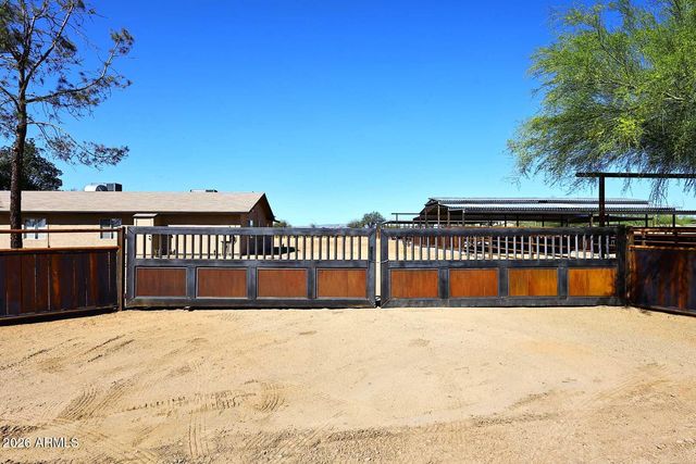 27435 N 42ND Street, Cave Creek, AZ 85331