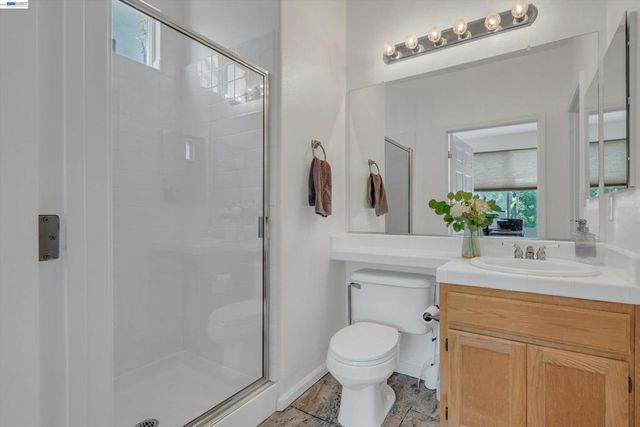281 W Country Club Dr, Brentwood, CA 94513