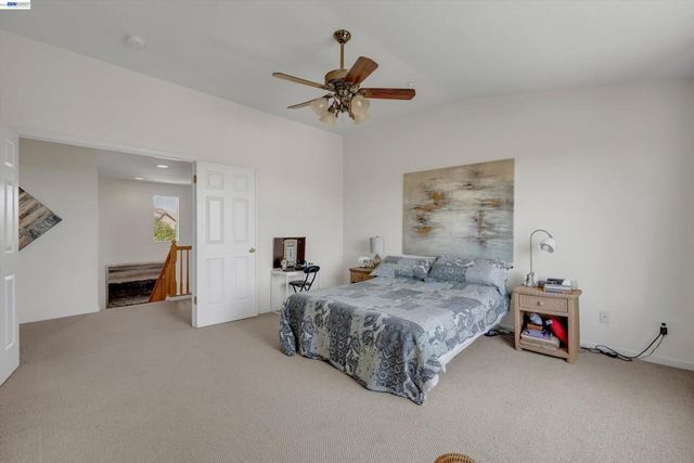 281 W Country Club Dr, Brentwood, CA 94513