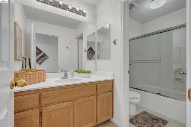 281 W Country Club Dr, Brentwood, CA 94513