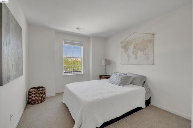 281 W Country Club Dr, Brentwood, CA 94513