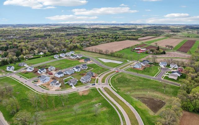 543 Buss Road, Cottage Grove, WI 53527