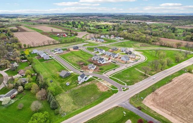 543 Buss Road, Cottage Grove, WI 53527