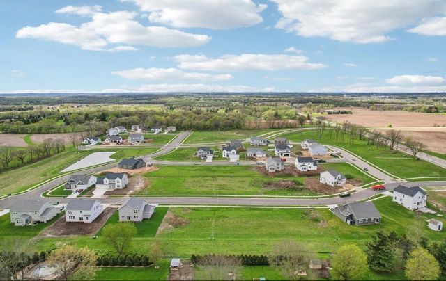 543 Buss Road, Cottage Grove, WI 53527