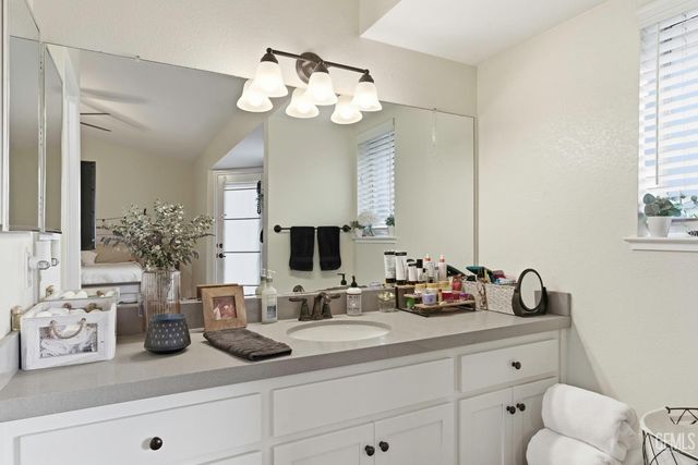 21461 Silver Drive, Tehachapi, CA 93561