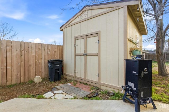 21461 Silver Drive, Tehachapi, CA 93561